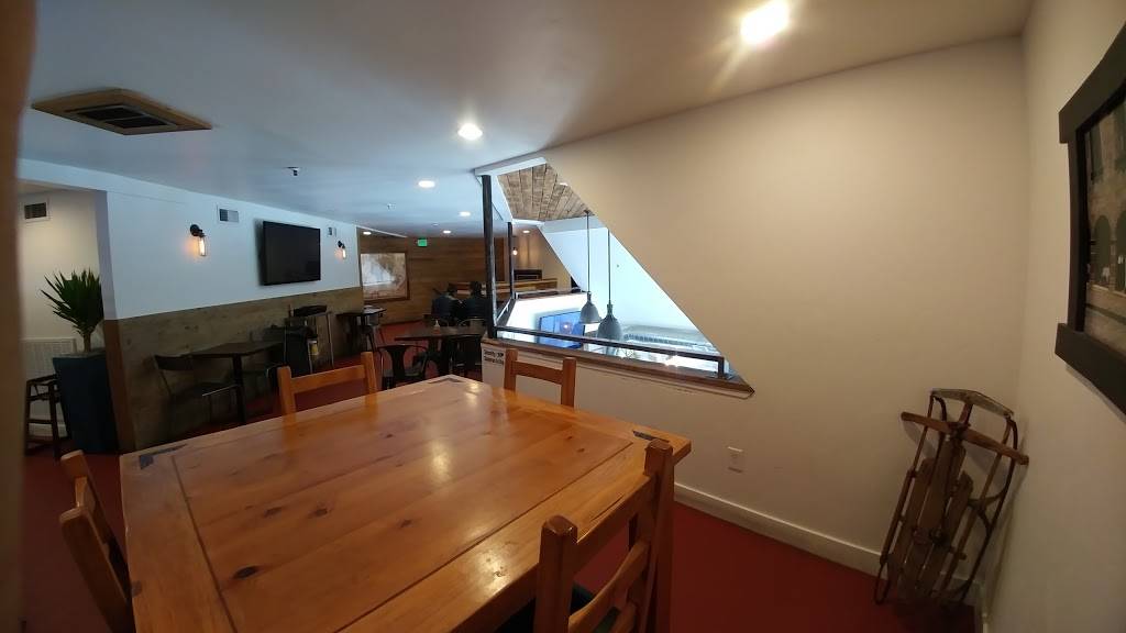 Albertos Mexican Restaurant - Park City | restaurant | 1640 Bonanza Dr, Park City, UT 84060, USA | 4356021145 OR +1 435-602-1145