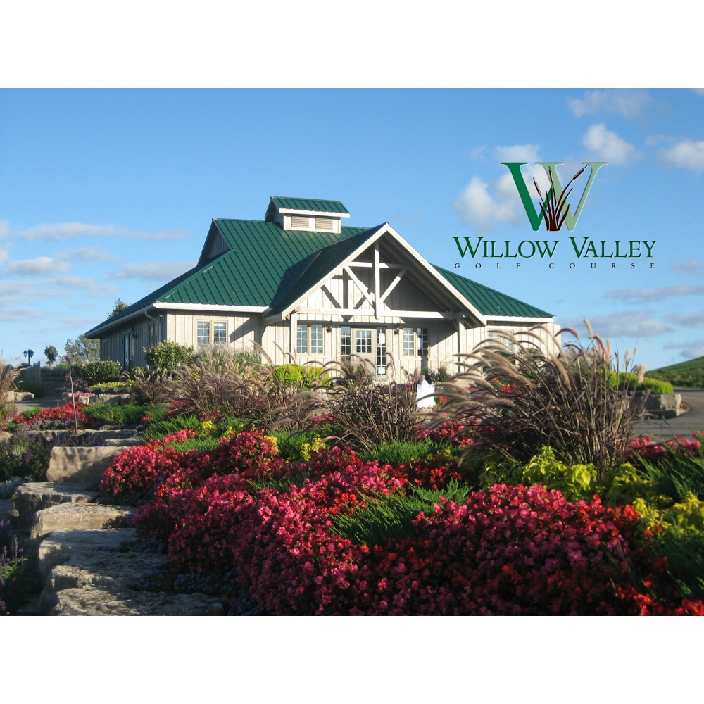 Willow Valley Golf Course | restaurant | 8475 English Church Rd E, Mount Hope, ON L0R 1W0, Canada | 9056792703 OR +1 905-679-2703