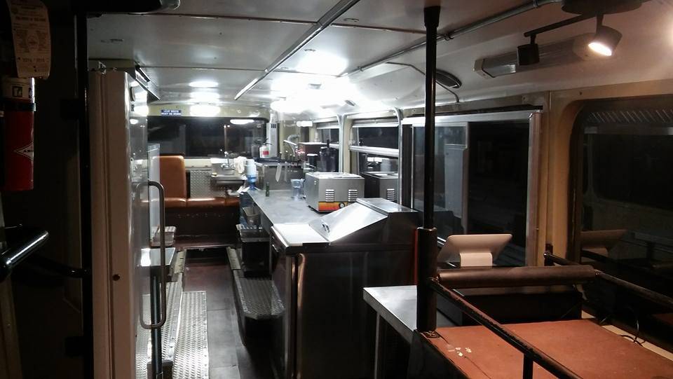 Kind Kravings | restaurant | 121 E Douglas Ave, Wichita, KS 67202, USA | 3162073352 OR +1 316-207-3352