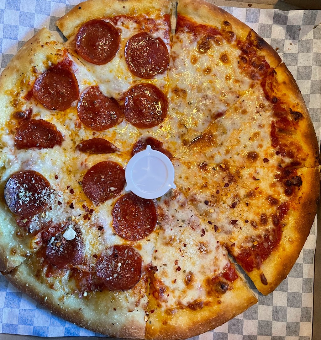 Dutchys Pizza | restaurant | 1116 11th St, Arcata, CA 95521, USA | 7078261032 OR +1 707-826-1032