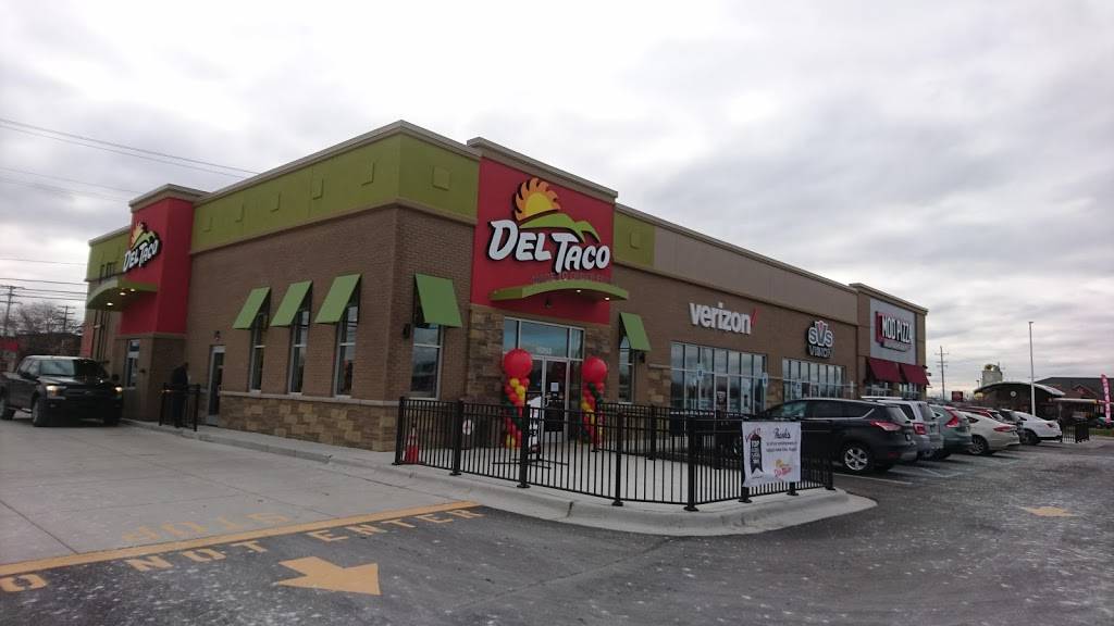 Del Taco | restaurant | 16252 Fort St, Southgate, MI 48195, USA | 7347201051 OR +1 734-720-1051