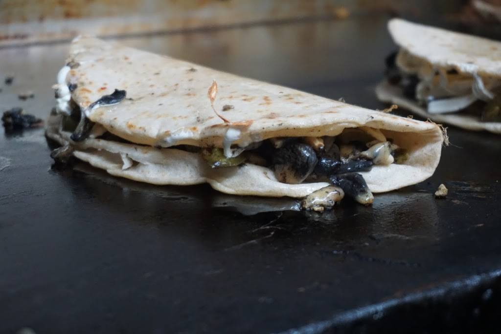 Rinconcito Familiar | restaurant | 4118 5th Ave, Brooklyn, NY 11232, USA | 3479873681 OR +1 347-987-3681