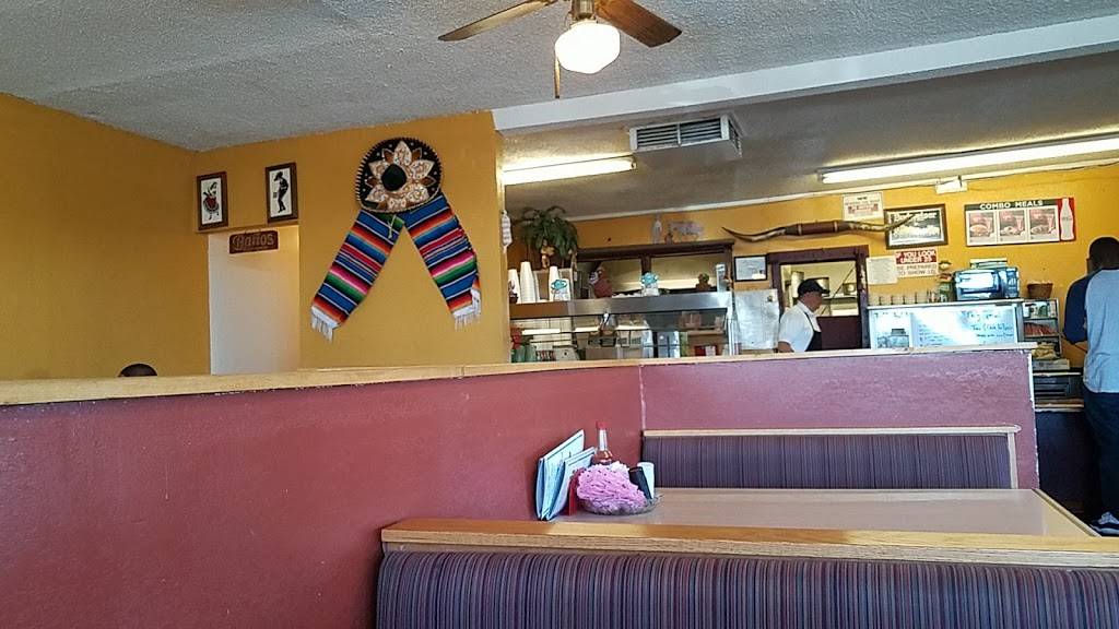 Juanitos Place | restaurant | 105 W Ave I, Lancaster, CA 93535, USA | 6619488811 OR +1 661-948-8811