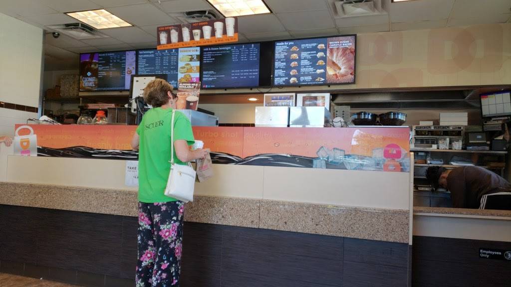 Dunkin | bakery | 16145 S State Rd 7, Delray Beach, FL 33446, USA | 5614980004 OR +1 561-498-0004