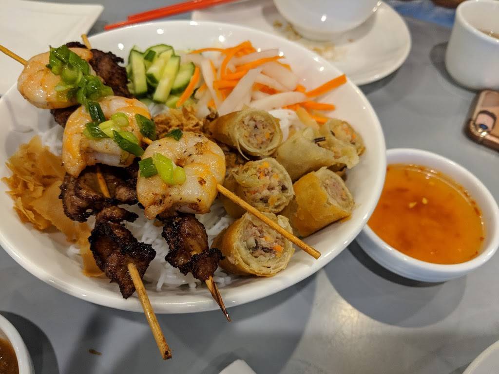 Pho de Nguyen | restaurant | 586-A San Mateo Ave, San Bruno, CA 94066, USA | 6508731388 OR +1 650-873-1388