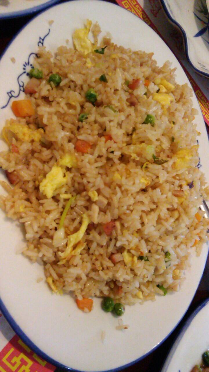 Golden Lantern | restaurant | 2990 Churn Creek Rd, Redding, CA 96002, USA | 5302221166 OR +1 530-222-1166