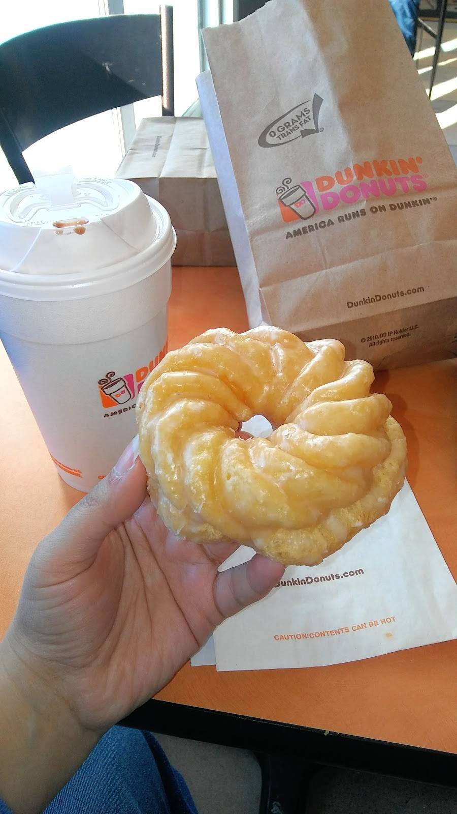 Dunkin | bakery | 50 S Broadway, Lawrence, MA 01843, USA | 9786862855 OR +1 978-686-2855