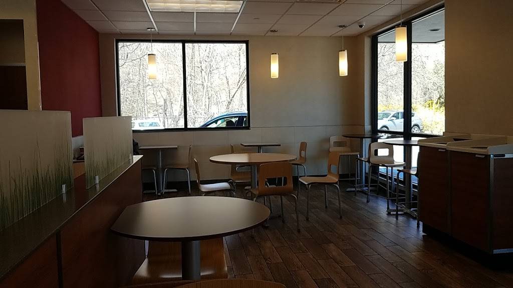 Wendys | restaurant | 33 Saw Mill River Rd, Hawthorne, NY 10532, USA | 9143477619 OR +1 914-347-7619