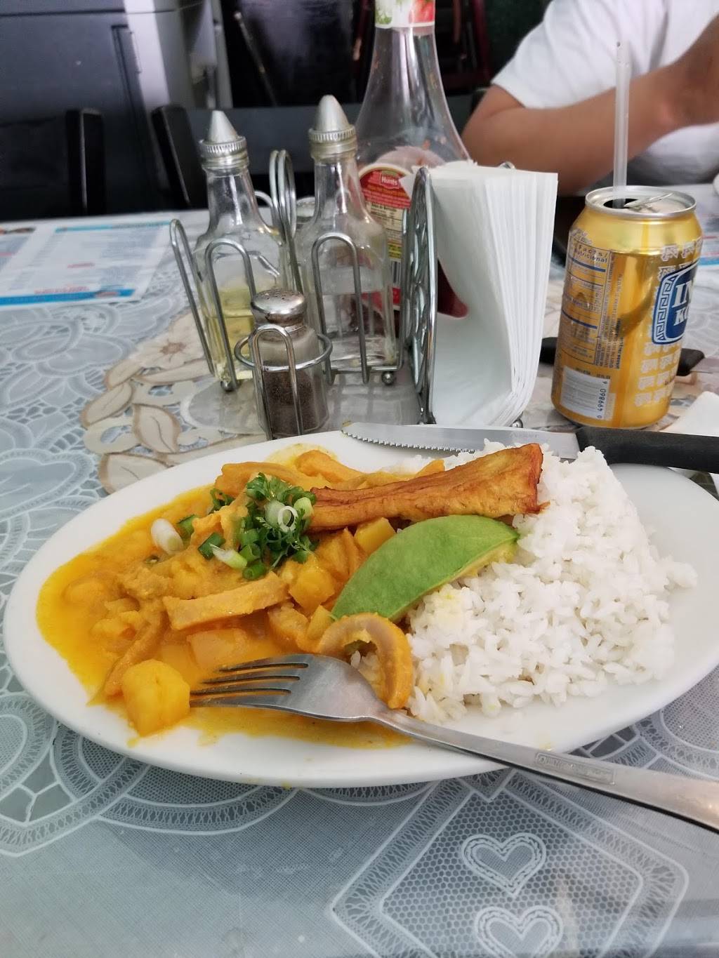 Restaurant Oyola | restaurant | 470 Roseville Ave, Newark, NJ 07107, USA | 9734849545 OR +1 973-484-9545