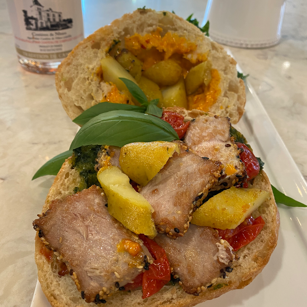 French Rotisserie Café | restaurant | 44489 Town Center Way Ste G, Palm Desert, CA 92260, USA | 7608487684 OR +1 760-848-7684