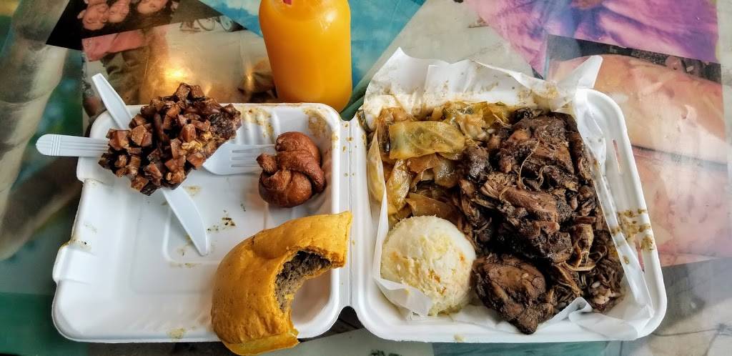 Jamaicaway | restaurant | 900 Rosa L Parks Blvd #120, Nashville, TN 37208, USA | 6152555920 OR +1 615-255-5920