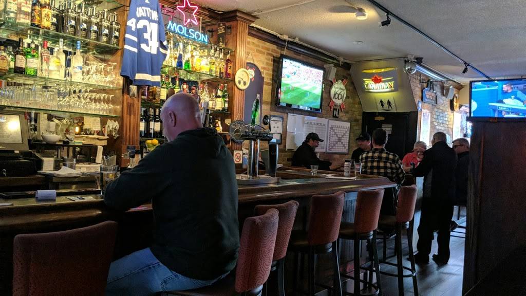 Gabbys | restaurant | 2899 Bloor St W, Etobicoke, ON M8X 1B3, Canada | 4162342899 OR +1 416-234-2899