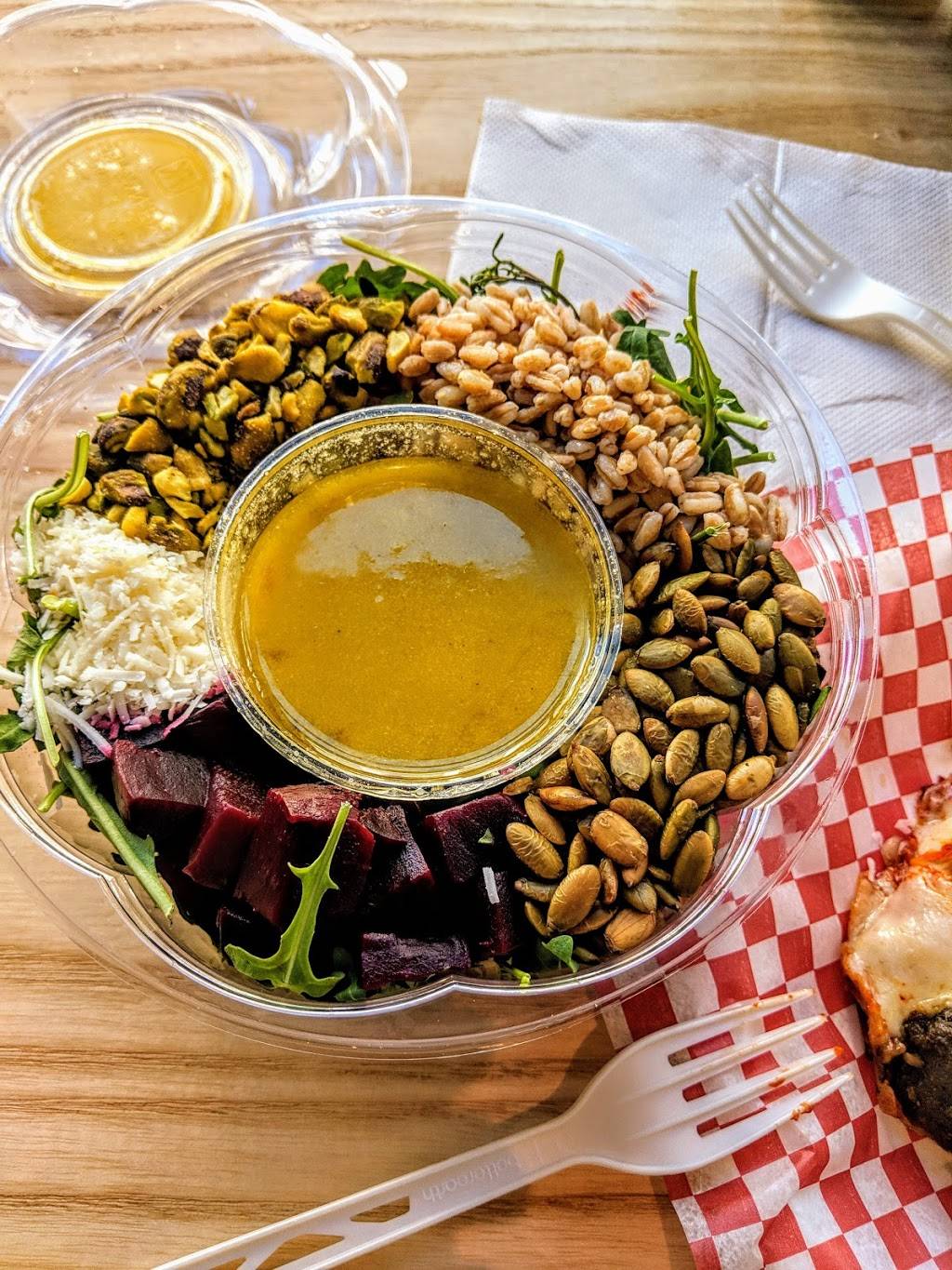 PIZZA SQUARED | restaurant | 885 Brannan St b2, San Francisco, CA 94103, USA | 4155253861 OR +1 415-525-3861