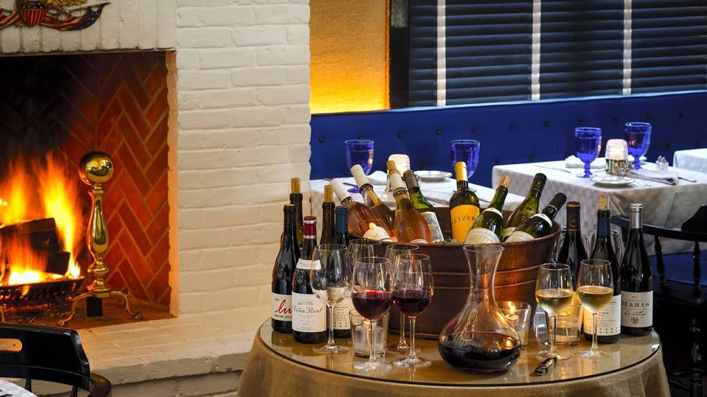 The Restaurant at Barons Cove | restaurant | 31 W Water St, Sag Harbor, NY 11963, USA | 6317252100 OR +1 631-725-2100