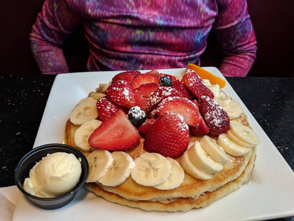 Kekes Breakfast Cafe | restaurant | 4000 Town Center Blvd, Orlando, FL 32837, USA | 4078571404 OR +1 407-857-1404