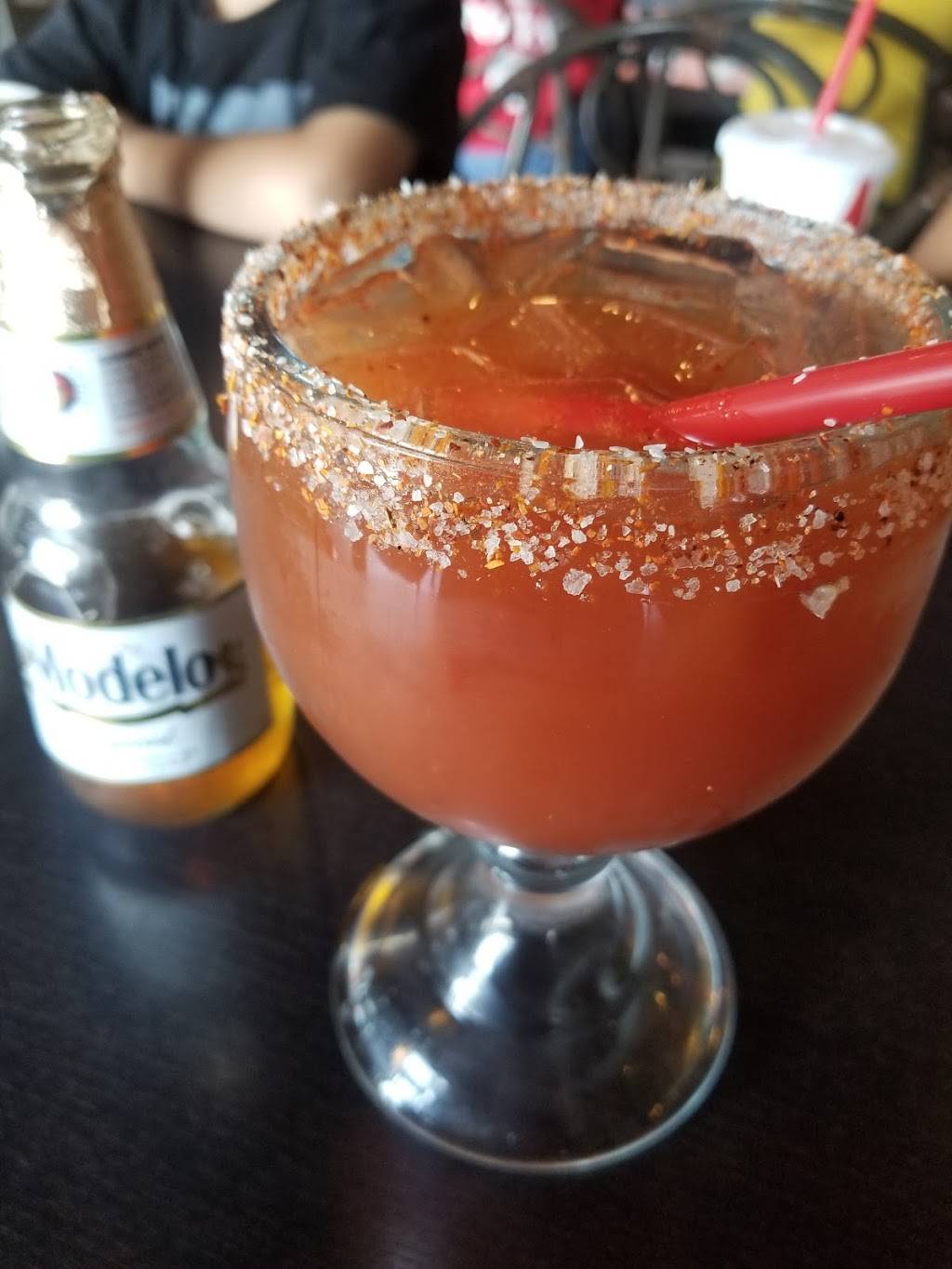 La Tapatia Mexican Grill | restaurant | 14548 Baseline Ave #200, Fontana, CA 92336, USA | 9094270241 OR +1 909-427-0241