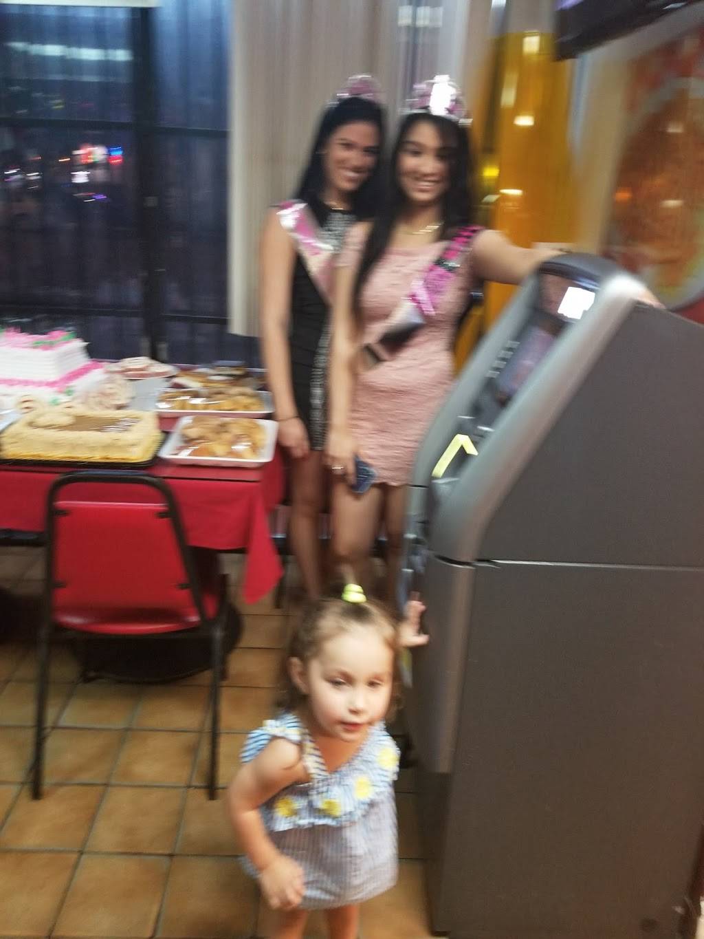 Especialidad En Mariscos Y Comida Criolla | restaurant | 1284 Palm Ave, Hialeah, FL 33010, USA | 3058834716 OR +1 305-883-4716