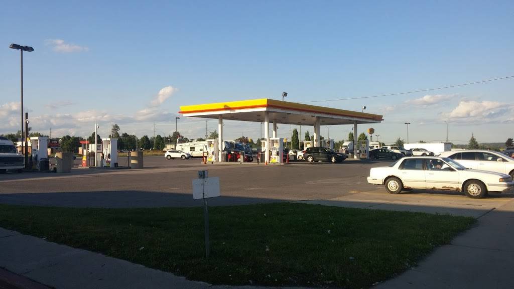 Flying J Travel Center | restaurant | 628 County Road #41 Rr6, Napanee, ON K7R 3L2, Canada | 6133547044 OR +1 613-354-7044