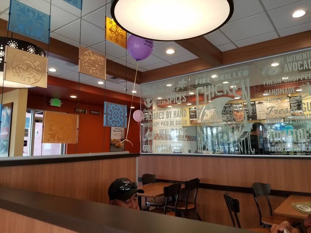 El Pollo Loco | restaurant | 336 E Market St, Salinas, CA 93901, USA | 8317512102 OR +1 831-751-2102