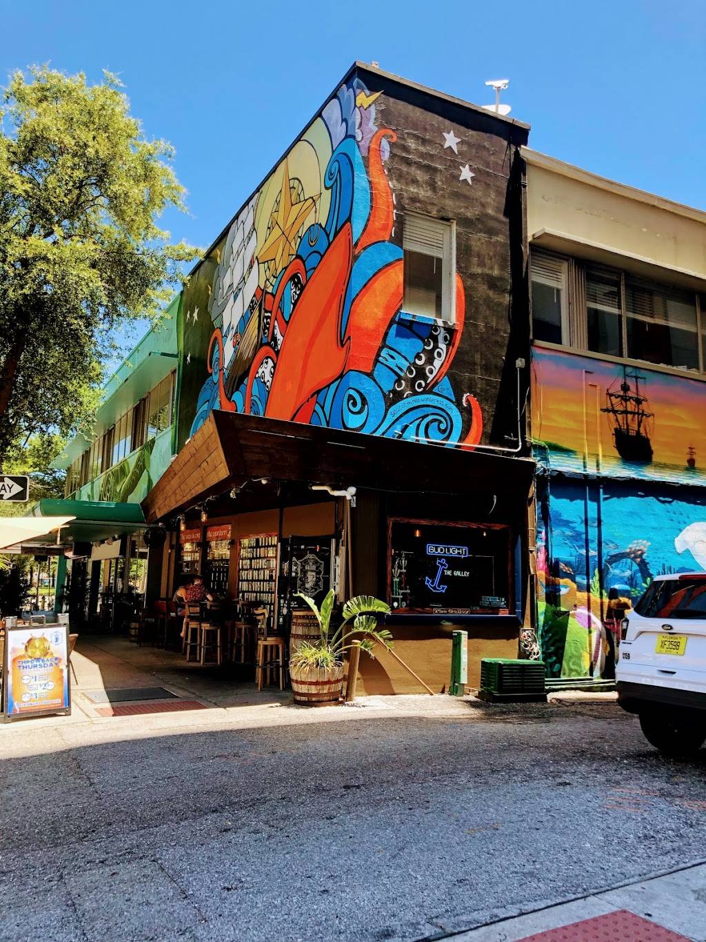 The Galley: A St. Pete Tavern | restaurant | 27 4th St N, St. Petersburg, FL 33701, USA | 7275757071 OR +1 727-575-7071