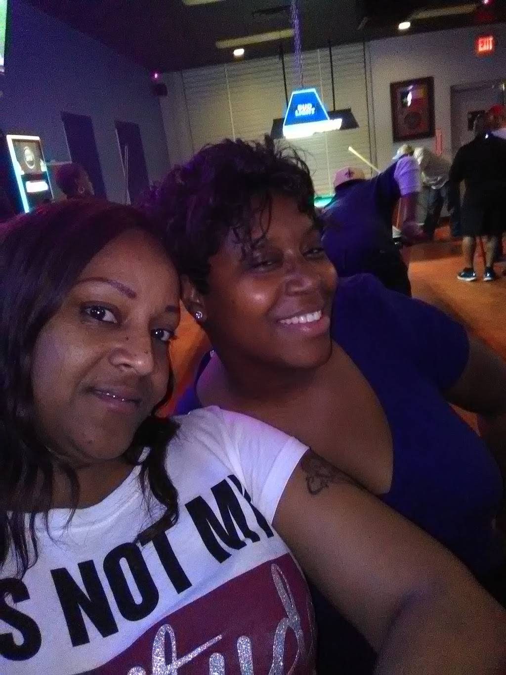 The Corner Sports Bar | restaurant | 13213 Crosby Lynchburg Rd, Crosby, TX 77532, USA | 2814624638 OR +1 281-462-4638