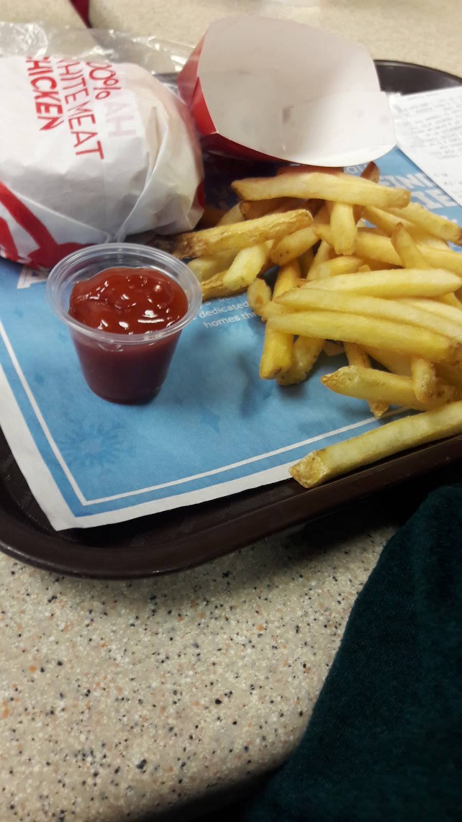 Wendys | restaurant | 2112 E Moreland Blvd, Waukesha, WI 53186, USA | 2625491180 OR +1 262-549-1180