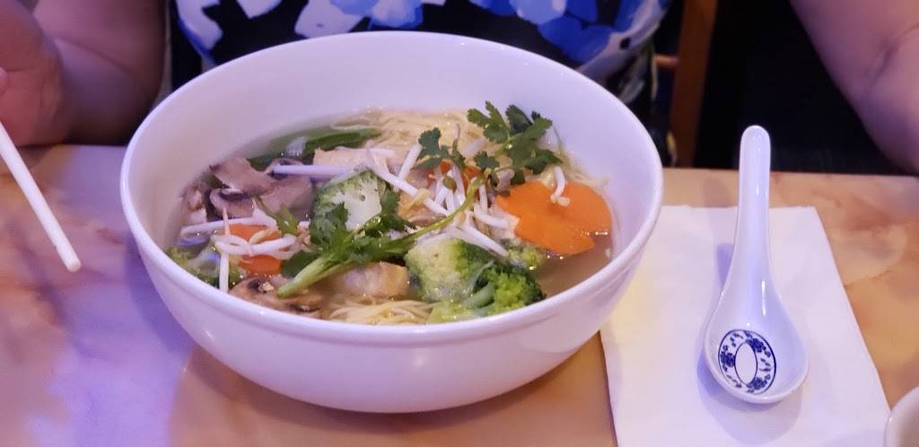 Miss Saigon Restaurant | restaurant | 12058 Collegiate Way #11, Orlando, FL 32817, USA | 4073060840 OR +1 407-306-0840