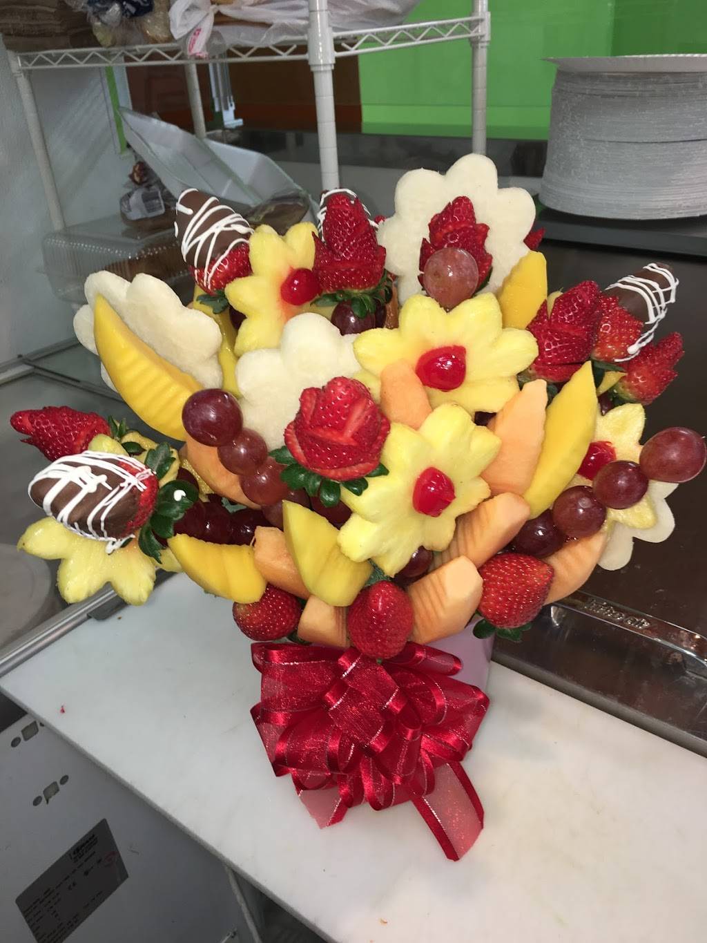 Ovni Juice | restaurant | 10274 Central Ave, Montclair, CA 91763, USA | 9099713183 OR +1 909-971-3183