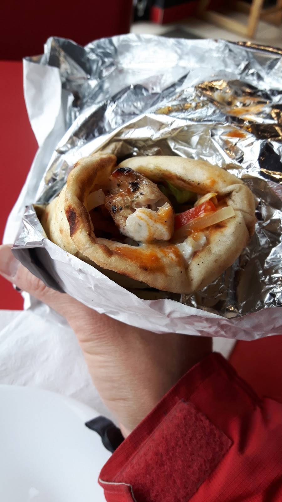 Krazzy Gyro | restaurant | 2121 Dundas St E, Mississauga, ON L4X 1M3, Canada | 9052061116 OR +1 905-206-1116