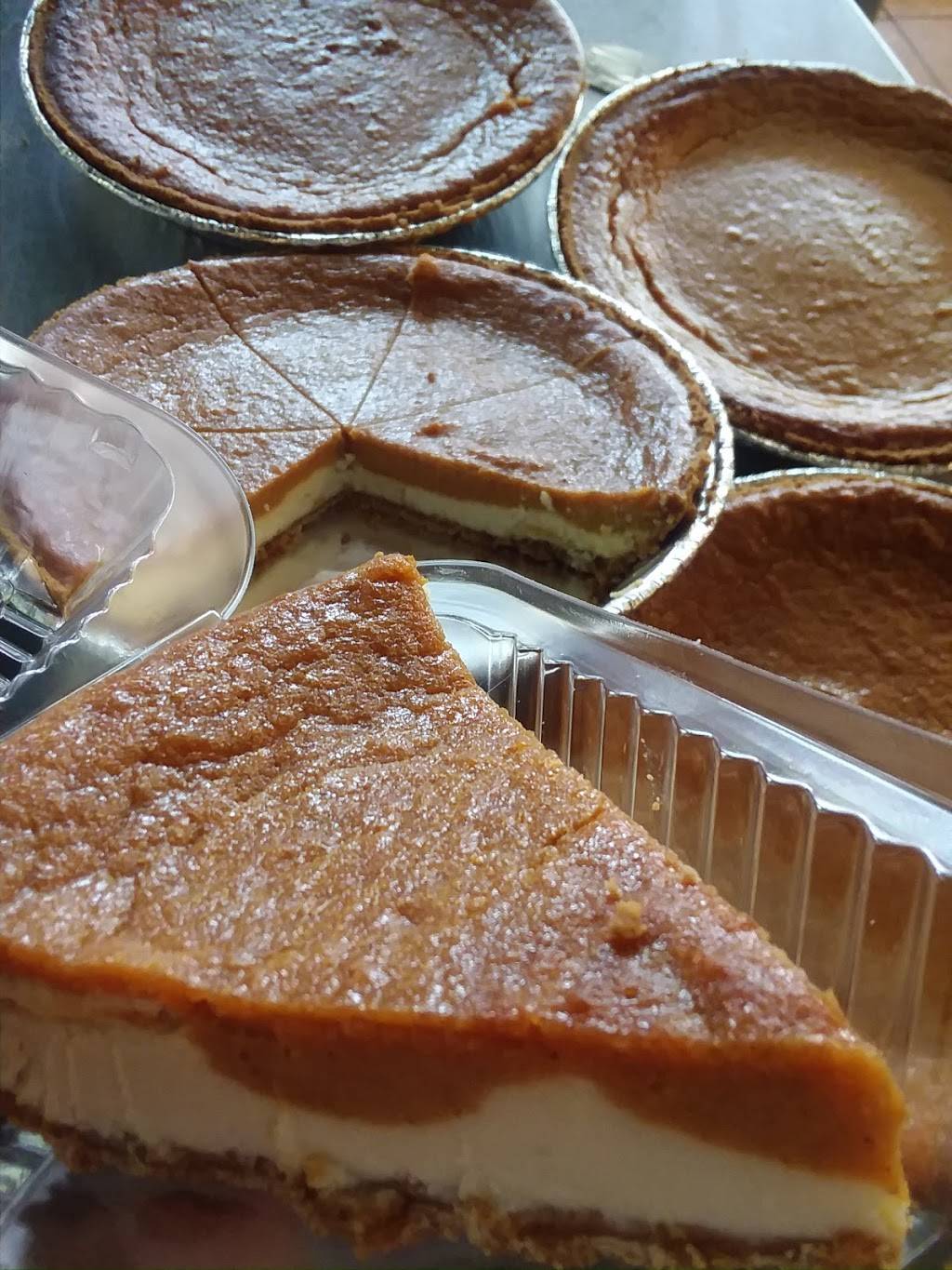 Red Door BBQ | restaurant | 177 S Cypress Ave, Columbus, OH 43223, USA | 6145577469 OR +1 614-557-7469