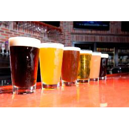 World of Beer | restaurant | 2290 Town Center Ave, Melbourne, FL 32940, USA | 3216336665 OR +1 321-633-6665