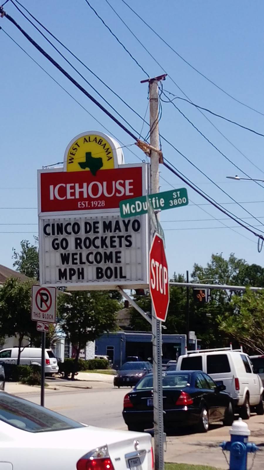 Estila Tierra Caliente | restaurant | 3810 McDuffie St, Houston, TX 77098, USA | 7135849359 OR +1 713-584-9359