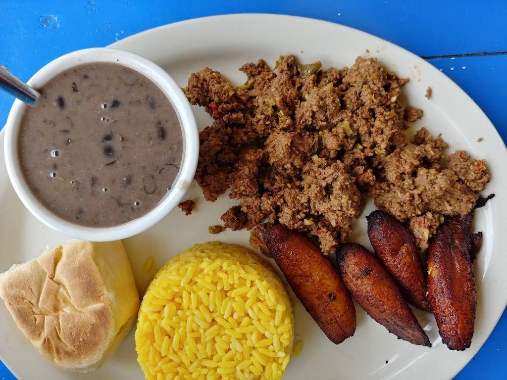 Cuban Breezes | restaurant | 13980 W Hillsborough Ave, Tampa, FL 33635, USA | 8138142822 OR +1 813-814-2822