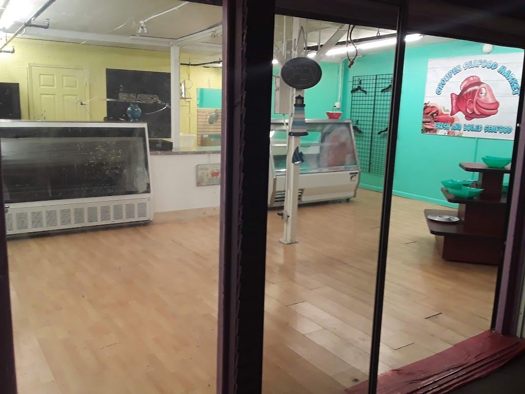 Grouper Seafood Market | restaurant | FLEAMASTERS FLEAMARKET 4135 Dr Martin Luther King Jr Blvd (Blue 89, Fort Myers, FL 33916, USA | 9418226572 OR +1 941-822-6572