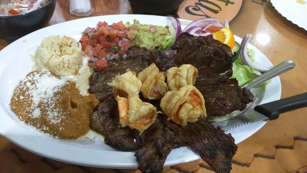 Las Islitas Ostioneria | restaurant | 1527 East St, Woodland, CA 95776, USA | 5304061501 OR +1 530-406-1501