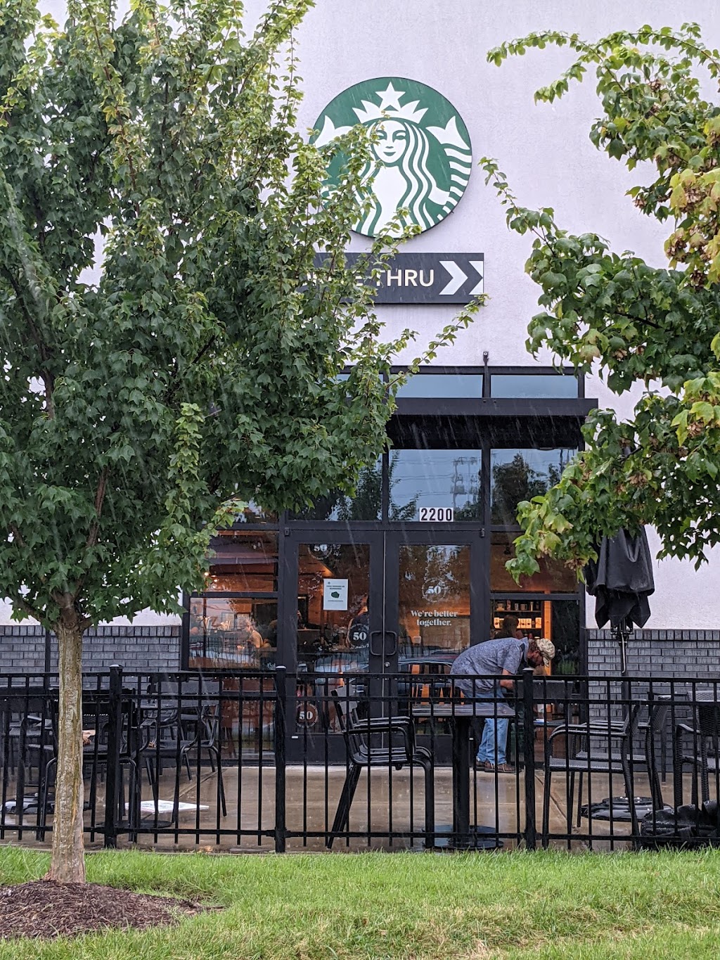 Starbucks | cafe | 2200 Charlotte Ave, Nashville, TN 37203, USA | 6158541262 OR +1 615-854-1262