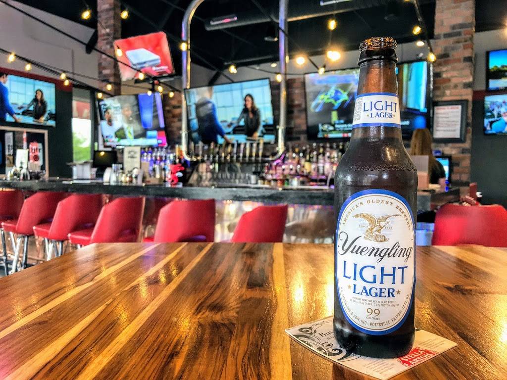 Bearnos 502 | restaurant | Plainview, 855 S Hurstbourne Pkwy, Louisville, KY 40222, USA | 5023294774 OR +1 502-329-4774