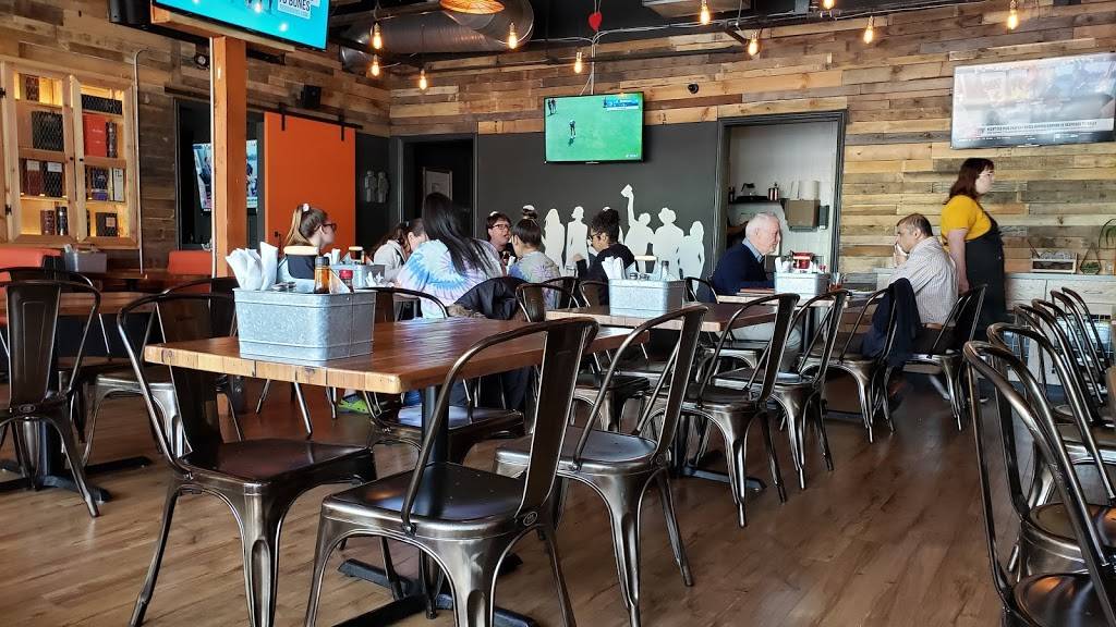 HOBNOB Neighborhood Tavern | restaurant | 1221 Ashford Crossing, Atlanta, GA 30346, USA | 4703957904 OR +1 470-395-7904