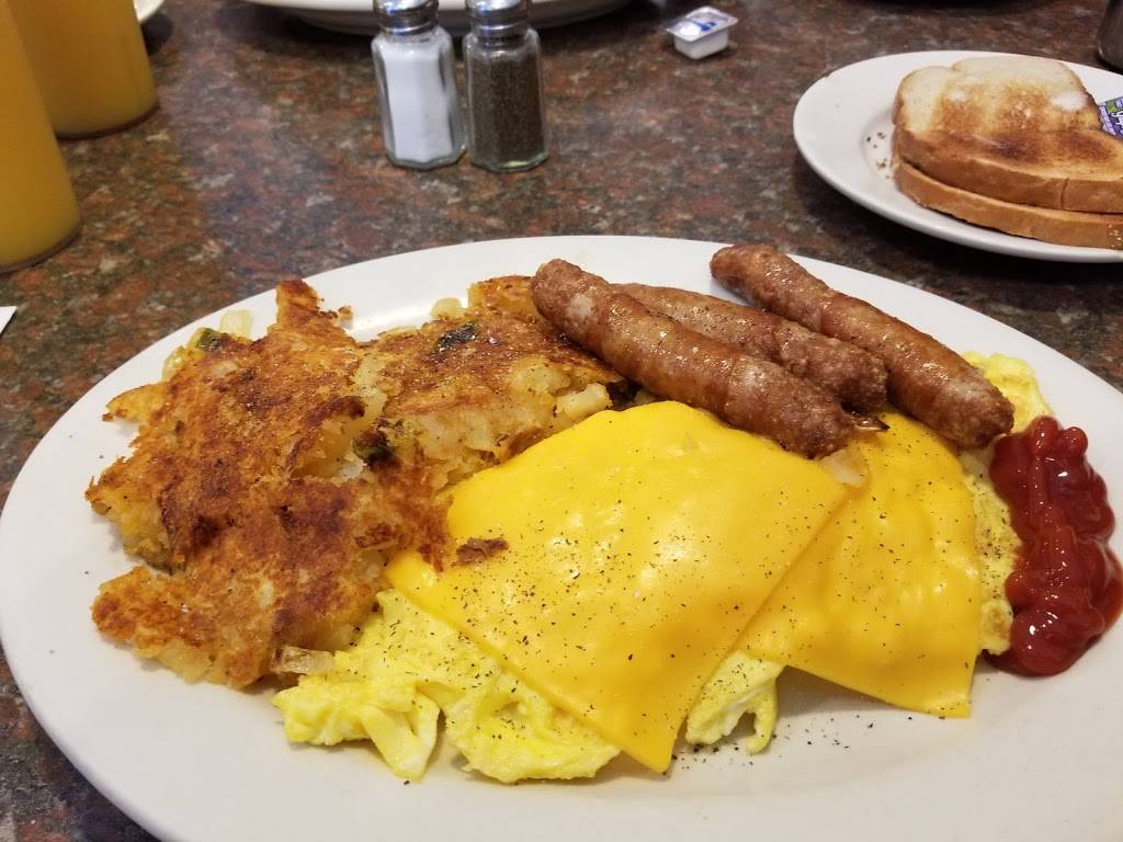 Lollipops Diner | restaurant | 15331 Cross Island Pkwy, Whitestone, NY 11357, USA | 7187464756 OR +1 718-746-4756