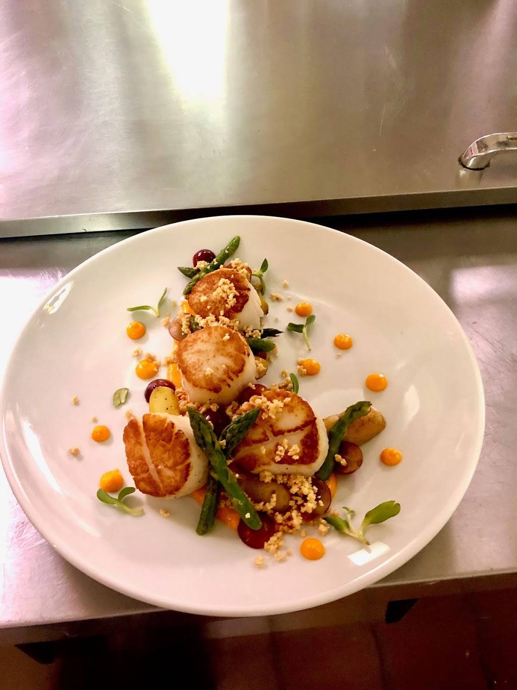 NOVEL Restaurant | restaurant | 7170 Transit Rd, Williamsville, NY 14221, USA | 7166354750 OR +1 716-635-4750