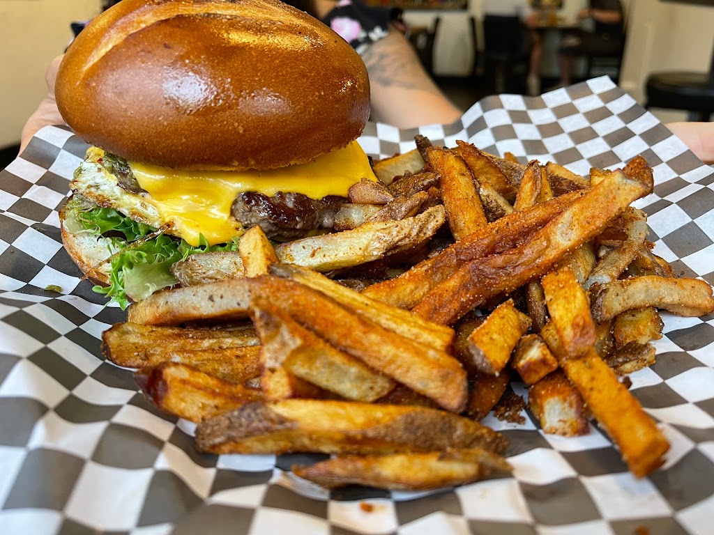 The Red Pickle | restaurant | 301 N Pine St, Ellensburg, WA 98926, USA | 5093670003 OR +1 509-367-0003