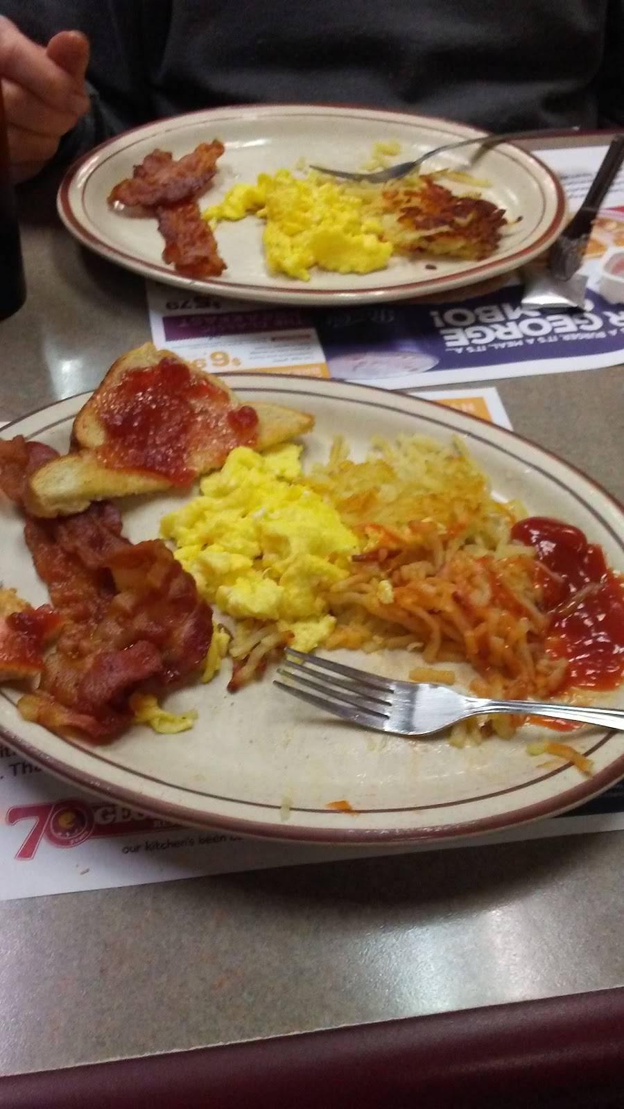 George Webb Restaurant | restaurant | 7105 S 76th St, Franklin, WI 53132, USA | 4144252664 OR +1 414-425-2664