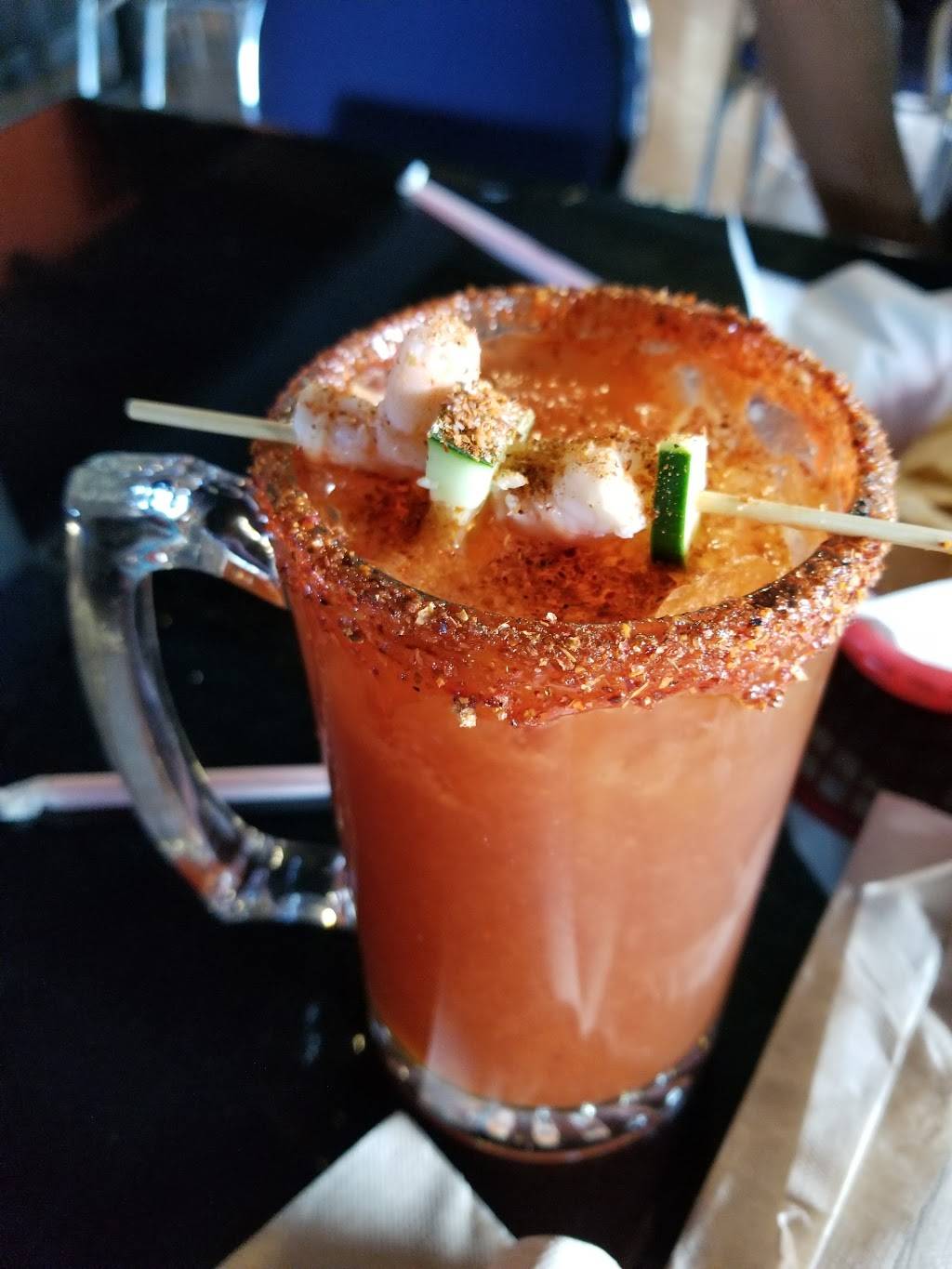 LAS ISLAS EN PONCHOS | restaurant | 4250 E 4th Plain Blvd, Vancouver, WA 98661, USA | 3609843422 OR +1 360-984-3422