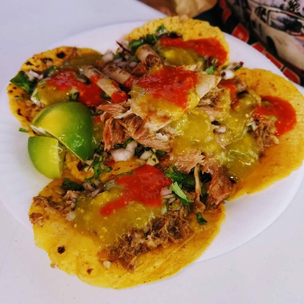 Birrieria El Cheko | restaurant | 3654 E Olympic Blvd, Los Angeles, CA 90023, USA | 3235463435 OR +1 323-546-3435