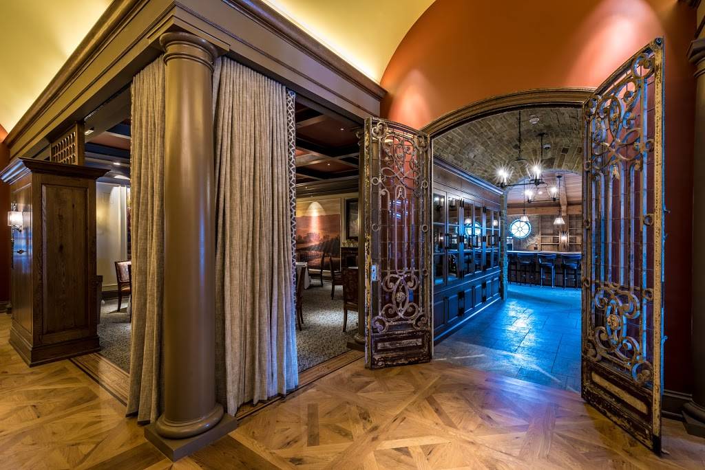 Cru Uncorked | restaurant | 34300 Chagrin Blvd, Moreland Hills, OH 44022, USA | 4409031171 OR +1 440-903-1171