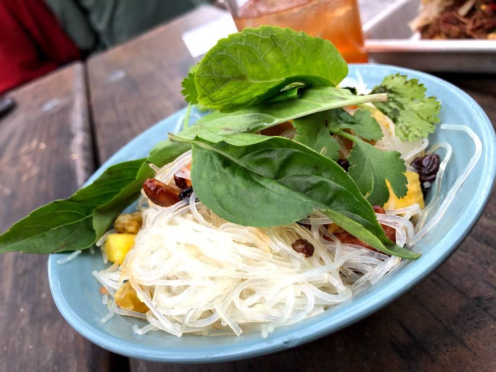 Loro | restaurant | 2115 S Lamar Blvd, Austin, TX 78704, USA | 5129164858 OR +1 512-916-4858