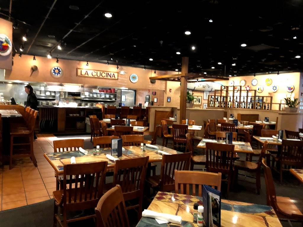 Carrabbas Italian Grill | restaurant | 15 Van Campen Blvd, Wilmington, NC 28403, USA | 9107949094 OR +1 910-794-9094