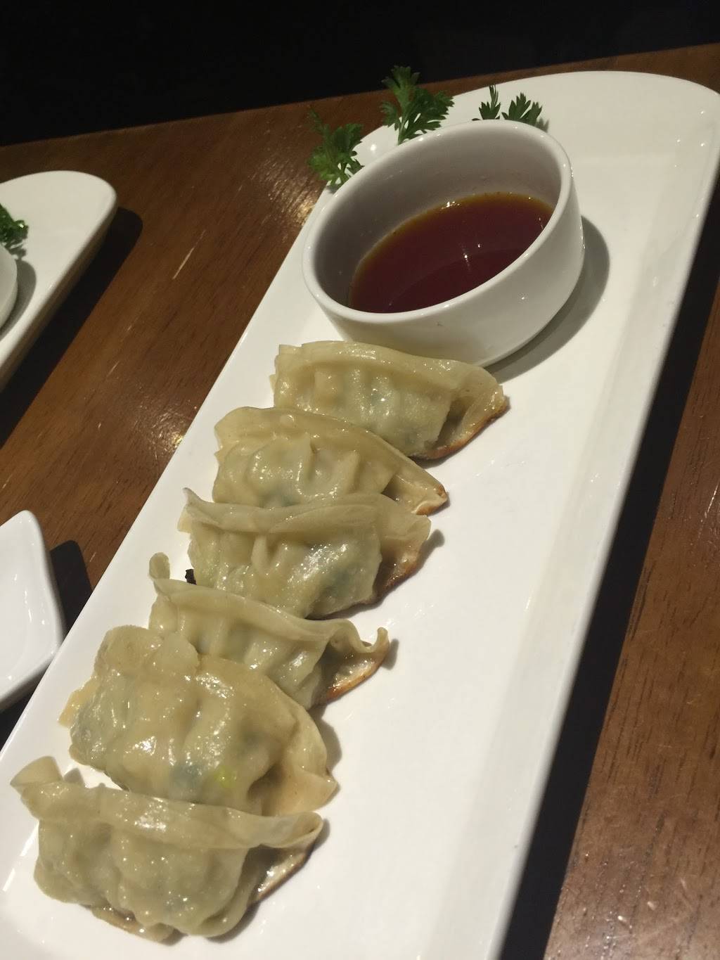 Crazy Sushi | restaurant | 1837 Chestnut St, Philadelphia, PA 19103, USA | 2159880398 OR +1 215-988-0398