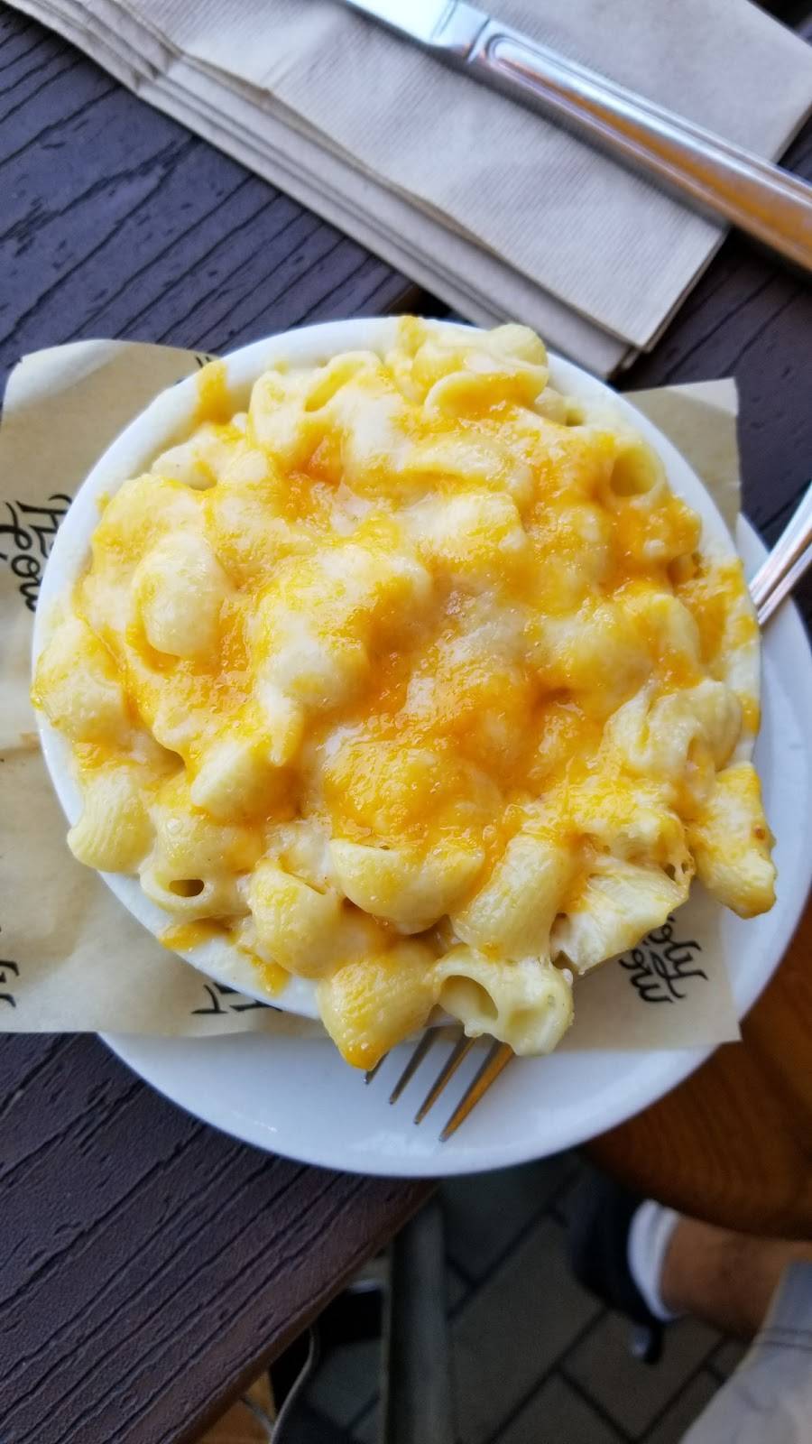 Holy Cow BBQ | restaurant | 264 26th St, Santa Monica, CA 90402, USA | 3108836269 OR +1 310-883-6269