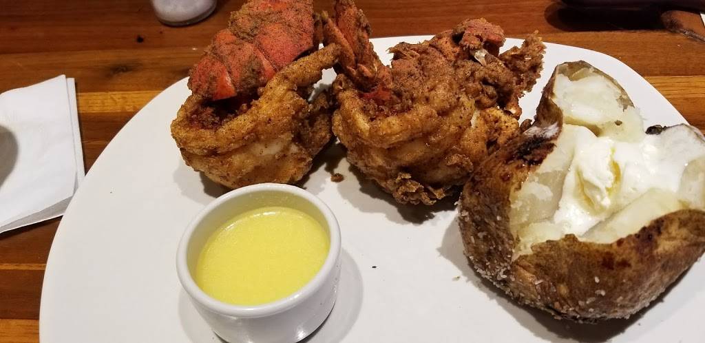 Outback Steakhouse | restaurant | 3020 Crain Hwy, Waldorf, MD 20601, USA | 3016454120 OR +1 301-645-4120